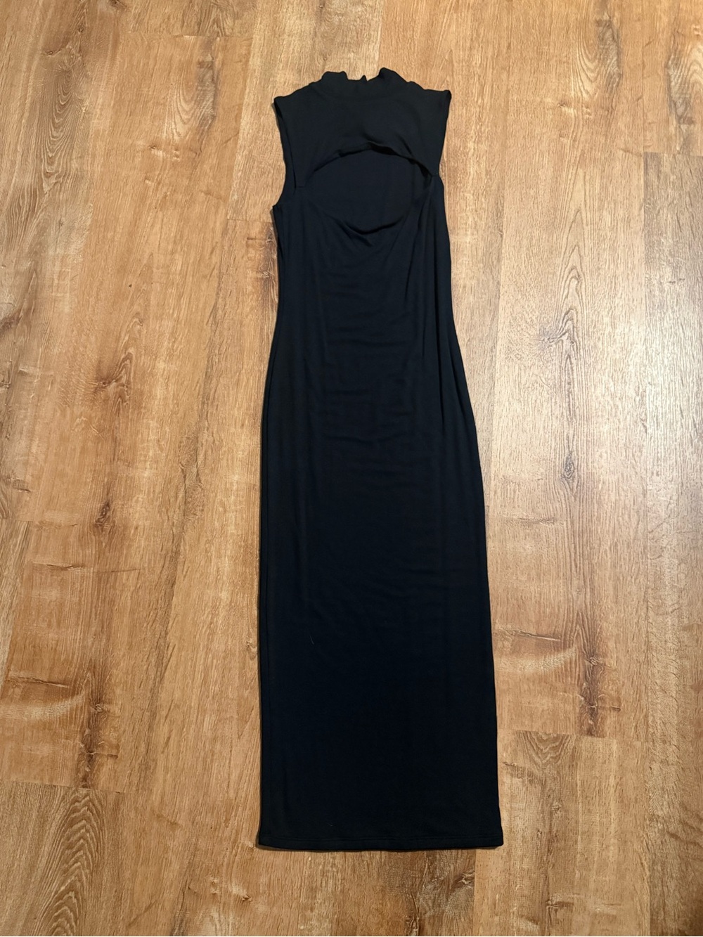 Bar III Black Sleeveless Maxi Dress with Front Keyhole